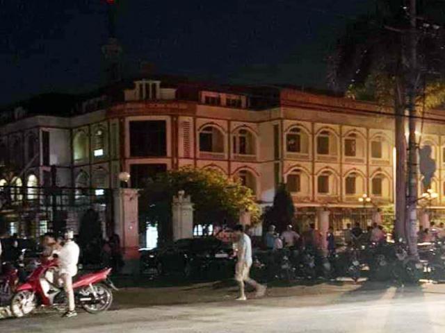 Pháp luật - Cán bộ huyện tử vong trong phòng làm việc: Xét nghiệm mô nội tạng để tìm nguyên nhân