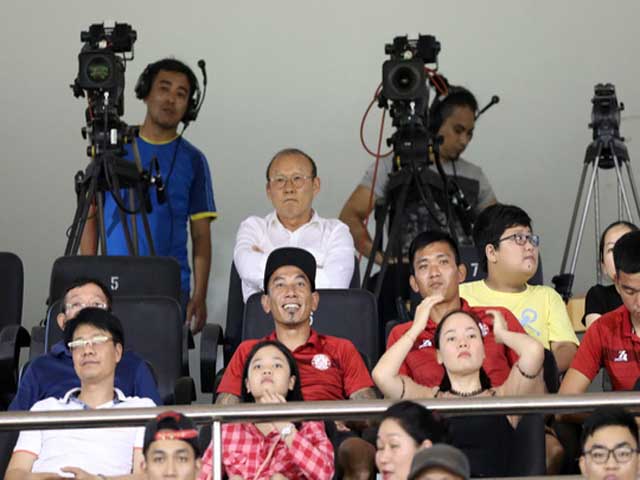 Bóng đá - HLV Park Hang-seo chỉ ra người duy nhất của CLB TP HCM có thể đá SEA Games