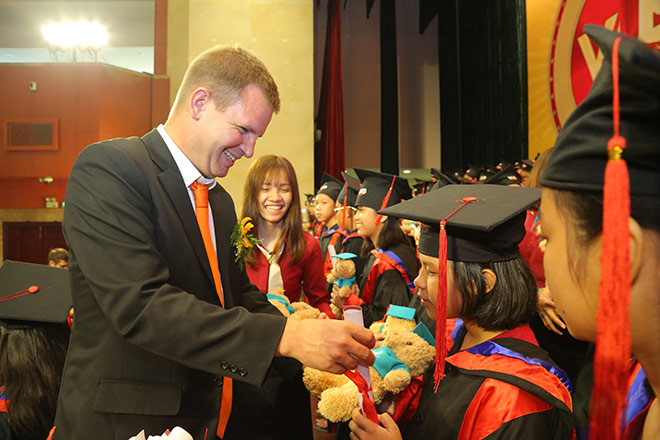 2.155 học viên VUS nhận chứng chỉ Anh ngữ quốc tế Cambridge - 3