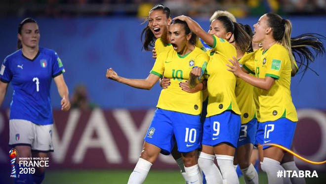 Italy - Brazil: Vỡ òa 11m, &#34;Ronaldinho nữ&#34; giật vé vàng (World Cup nữ) - 1