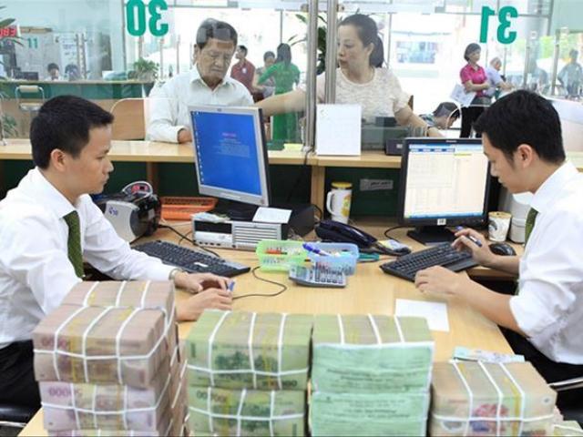 Kinh doanh - Gỡ nút thắt “có tiền không tiêu được”