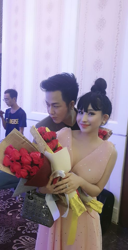 Vợ cũ Hồ Quang Hiếu mặc hở bạo, khoe body nóng bỏng sau ly hôn - 8