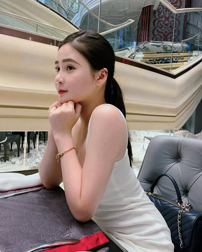 Thảo Nguyên từng có ý định theo đuổi con đường nghệ thuật nhưng đến giờ vẫn chưa ra mắt bất cứ sản phẩm nào.&nbsp;