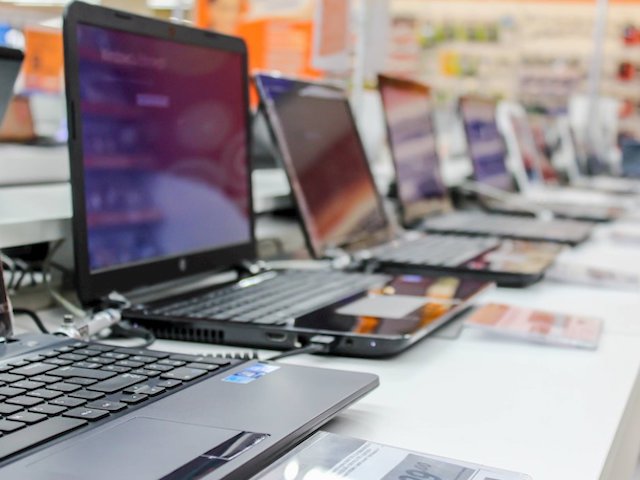 Công nghệ thông tin - Microsoft, Intel phản đối đề xuất đánh thuế laptop, tablet của ông Trump