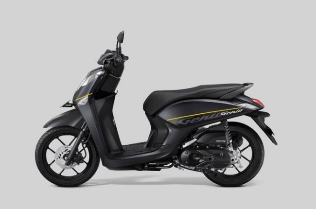 Honda Genio 2019 màu đen xọc vàng.