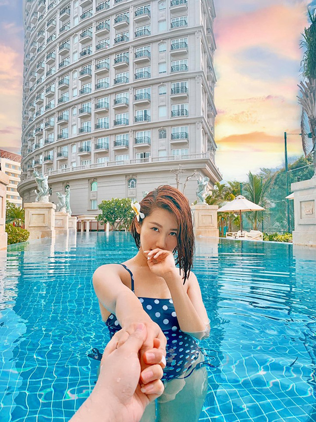 Có lúc sexy nhưng có khi lại e thẹn như thiếu nữ tuổi 18.