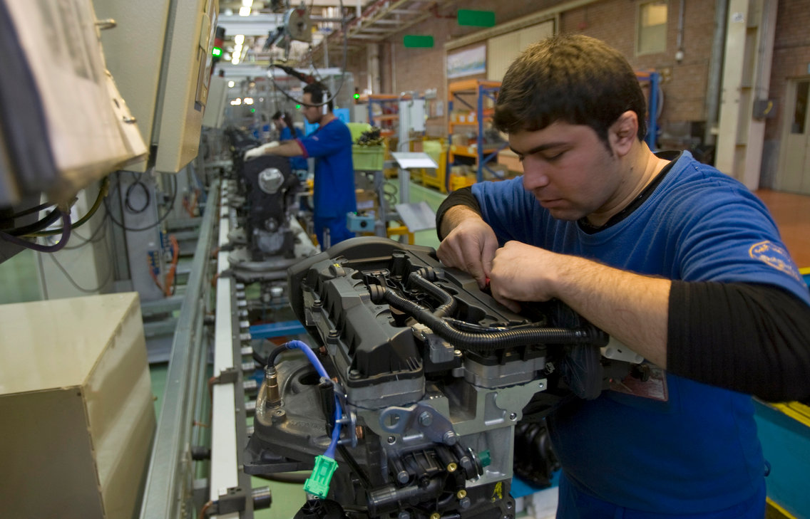 Bí mật kinh tế không thể ngờ tới của đất nước “Nghìn lẻ một đêm” - 4