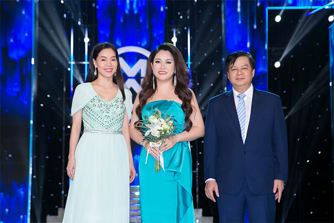 Hoa hậu doanh nhân Đặng Thị Xuân Hương làm cố vấn thẩm mỹ cho Miss World Vietnam 2019 - 2