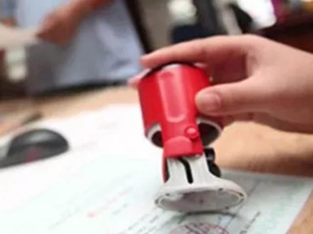 Pháp luật - Nữ thủ quỹ ôm 1,1 tỉ đồng bỏ trốn?