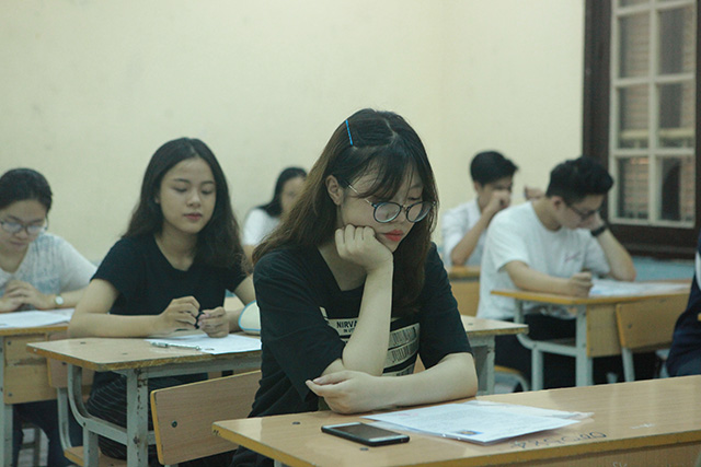 Hơn 887.000 thí sinh đang làm thủ tục dự thi THPT Quốc gia 2019 - 3