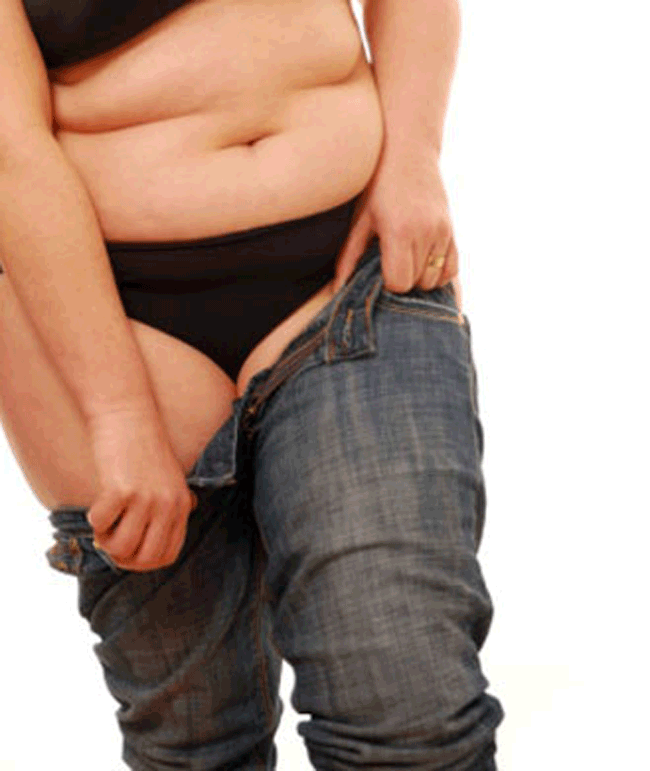 4. Cân nặng “quá khổ” cùng với những tình trạng sức khỏe liên quan đến tăng cân có thể cản trở ham muốn tình dục.