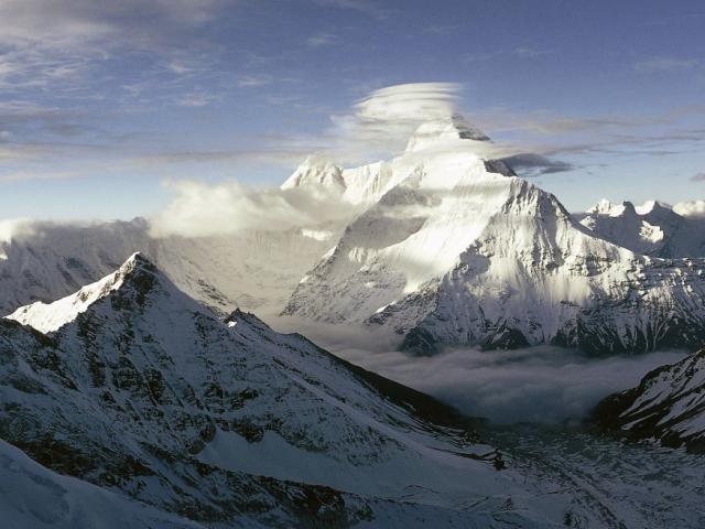 Thế giới - 8 người khám phá núi lạ trên dãy Himalaya, 7 người trở về là xác không hồn