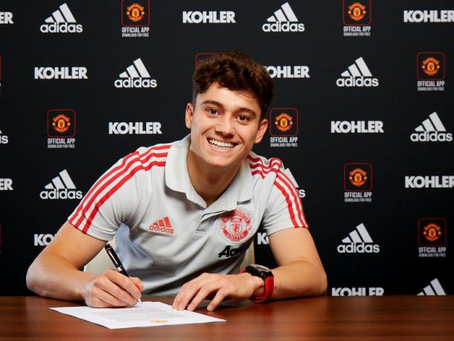 Bóng đá - Tin HOT bóng đá tối 24/6: Tân binh MU miệt mài tập chờ ra mắt