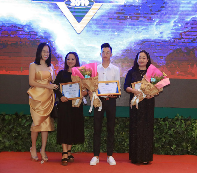 Siêu Nhí Tranh Tài 2019 đã xướng tên Trần Nguyễn Ngọc Nhi - 7