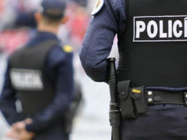 Thế giới - Trùm mafia Ý đục lỗ trên mái, vượt ngục khó tin dù bị canh giữ nghiêm ngặt