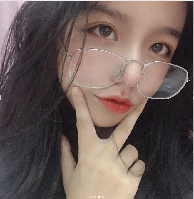 Nữ sinh Quảng Bình gầy đen, ốm o bỗng xinh lên kinh ngạc đến mức bị đồn &#34;dao kéo&#34; - 10