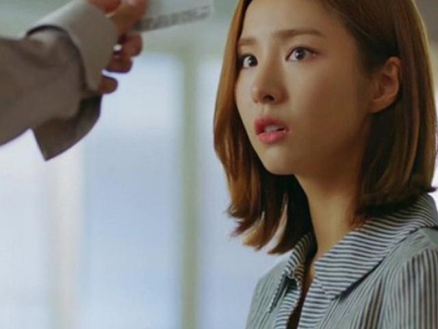 Bạn trẻ - Cuộc sống - Giở hết chiêu trò giường chiếu "bẫy" giai đẹp, hotgirl giàu có, giỏi giang gặp quả đắng