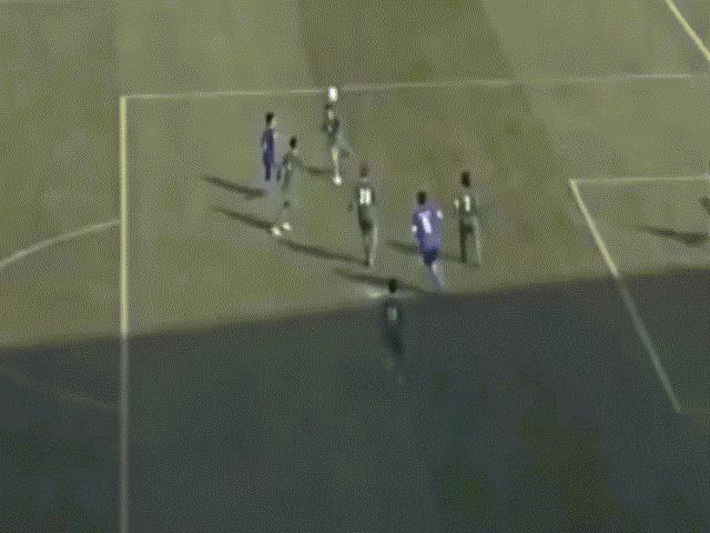 Media - Xem những bàn thắng ngoài sức tưởng tượng