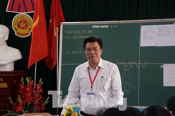 Cận cảnh an ninh trong, ngoài phòng thi THPT Quốc gia tại Hòa Bình - 7