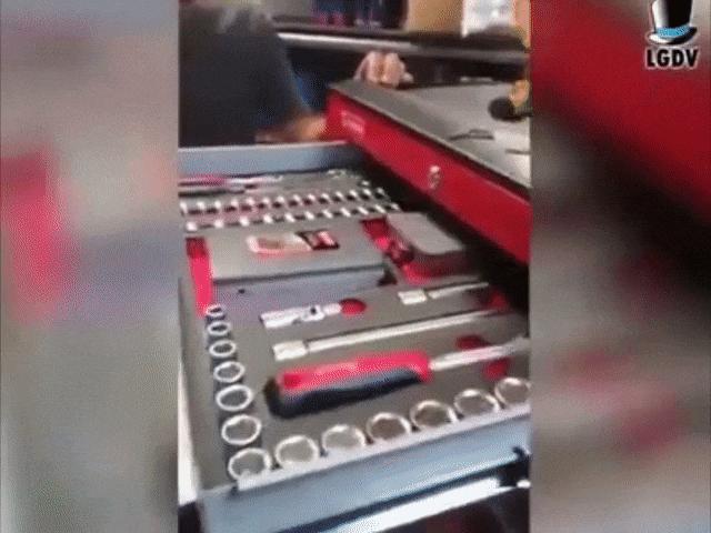 Video Clip Cười - Đây là thứ khiến cho các quý ông cảm thấy hạnh phúc