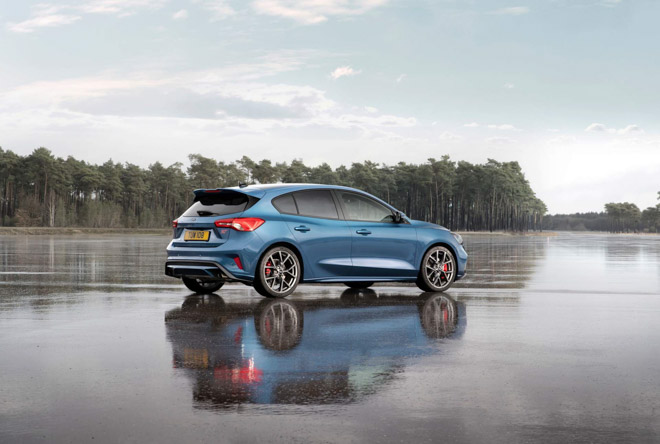 Ford Focus ST 2020 có công suất hơn 270 mã lực - 6