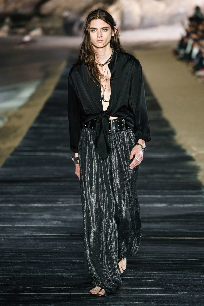 Dành cho đàn ông sành mốt: 12 bộ sưu tập nam đẹp nhất tuần lễ Xuân 2020 - 12