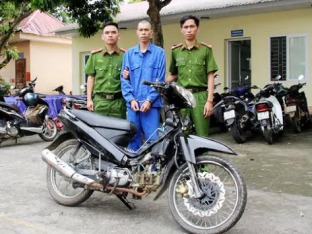 Pháp luật - Nam thanh niên bịt mặt nổ súng, cướp tại ngân hàng Agribank