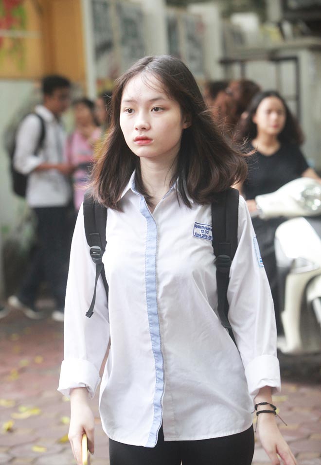 Dàn gái xinh thi THPT Quốc gia 2019 gây chú ý vì nhan sắc xinh đẹp - 11
