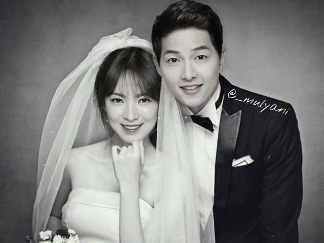 Media - Nhìn lại chặng đường 4 năm yêu của Song Joong Ki - Song Hye Kyo