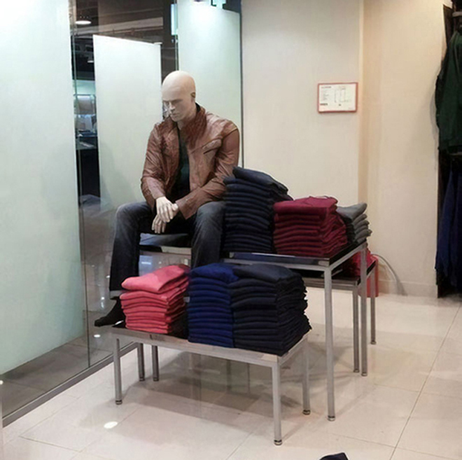 Cười không ngậm được mồm với loạt ma-nơ-canh siêu "lầy lội" - 9