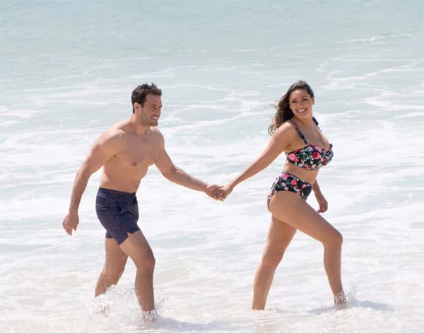 "Kỳ quan thứ 8 của thế giới" lại gây sốt khi hiếm hoi mới lại chụp nội y - 6