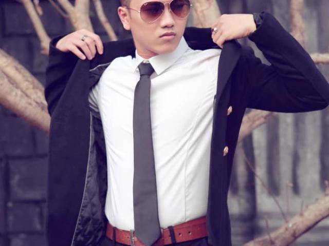 Phong cách đàn ông - Chàng trai chia sẻ hình ảnh khác biệt, ngày càng bảnh và sành điệu