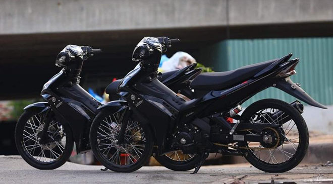 Cặp đôi Exciter 2006 độ phong cách 'chiến thần bóng đêm' sở hữu đôi mắt ma mị - 7