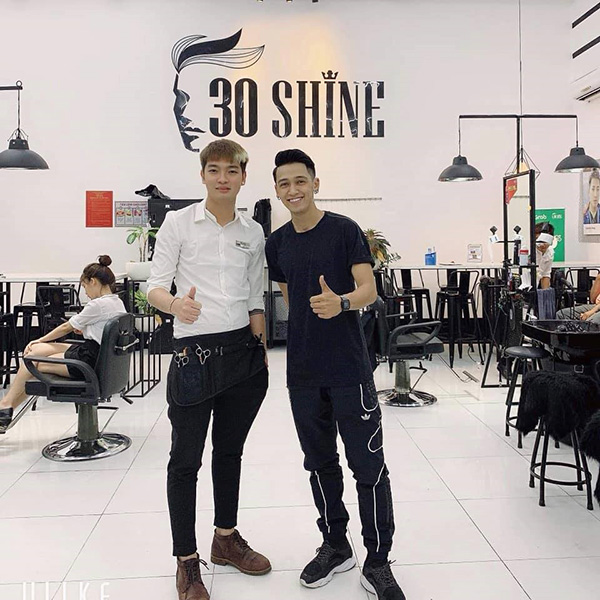 Vốn xuề xòa là thế, đàn ông Việt giờ đã bạo chi cho mái tóc như thế này đây - 3