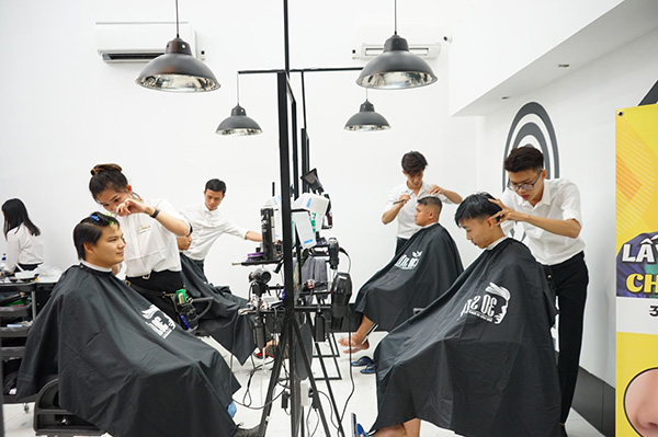 Vốn xuề xòa là thế, đàn ông Việt giờ đã bạo chi cho mái tóc như thế này đây - 6