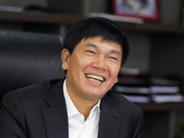 Kinh doanh - Chủ tịch nghìn tỷ bị nghi rút ruột tập đoàn mua Maybach, đại gia hàng không "chơi lớn"