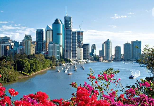 Brisbane: Là thành phố lớn thứ 3 của Úc chỉ sau Sydney và Melbourne, Brisbane mang dáng dấp của thành phố trẻ và rất năng động.