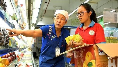 Ông lớn ngoại tháo chạy trước &#34;miếng bánh&#34; 180 tỉ USD: Vì sao? - 2