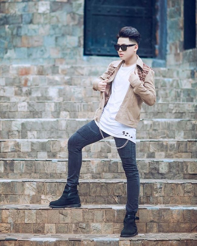 Riêng hướng đi trong thời gian tới, Mai Chí Công bật mí mình sẽ theo đuổi thể loại trữ tình và pop ballad.