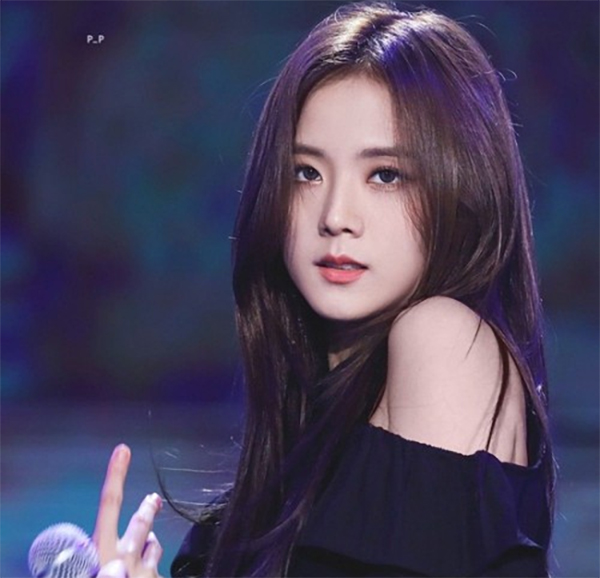 20 Màu tóc nâu lạnh ánh rêu, trầm đẹp nhất 2020 giúp tôn da bạn nên thử - 5