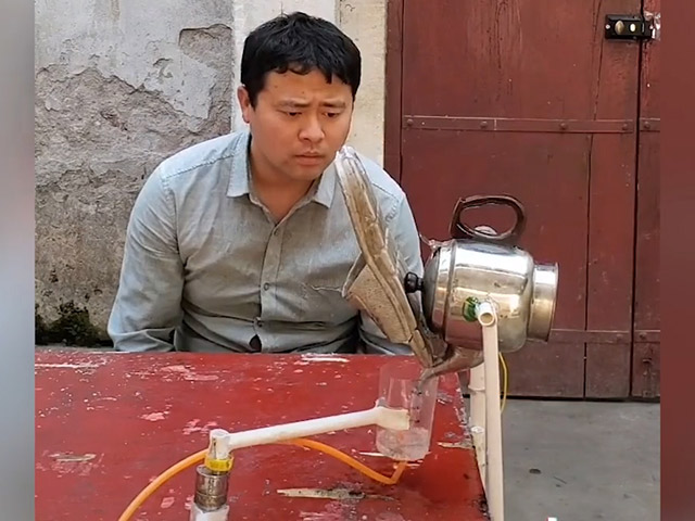 Video Clip Cười - Những phát minh bá đạo khi phải ở nhà cách ly dịch Covid-19