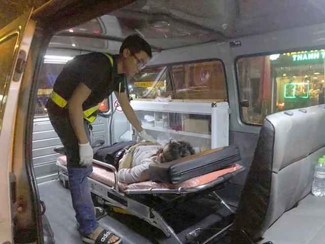 Tin tức trong ngày - “Hiệp sĩ bóng đêm” ngày đi bán rau, đêm cứu người