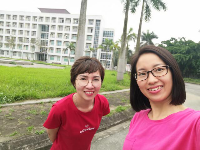 Tin tức trong ngày - Tâm sự của những phiên dịch viên “xông pha” vào khu cách ly