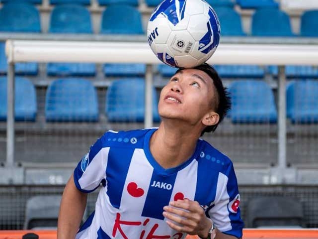Bóng đá - Heerenveen "trưng cầu ý kiến" về tương lai Văn Hậu, CĐV phản ứng thế nào?