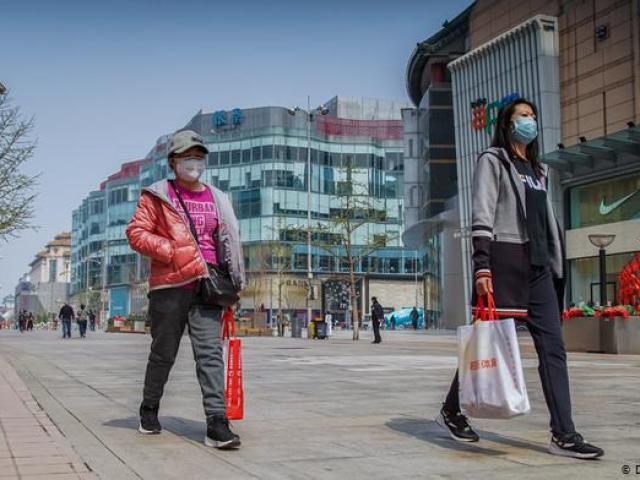 Thế giới - Điều gì khiến cuộc sống ở Bắc Kinh chưa thể bình thường trở lại sau khi dập dịch Covid-19?