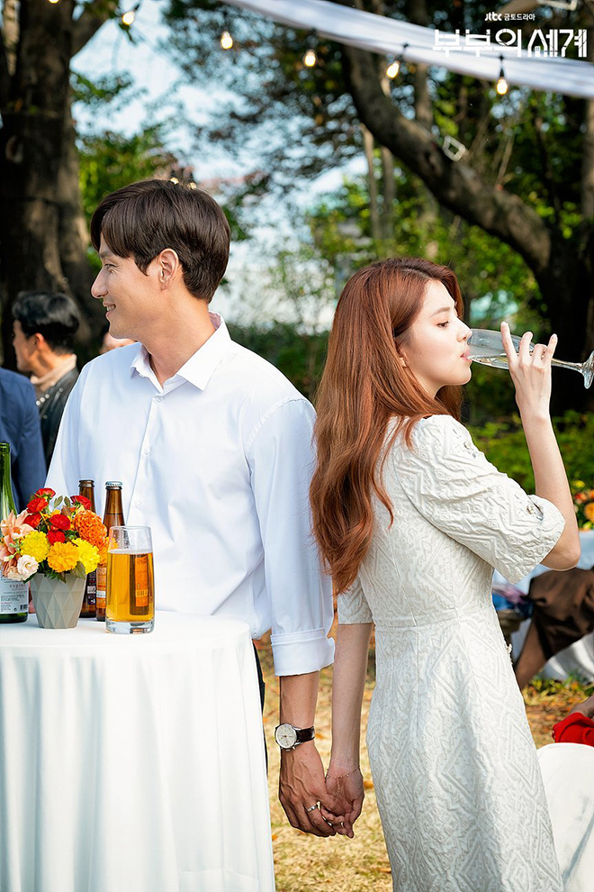 Han So Hee đóng vai "kẻ thứ ba" trong phim "Thế giới hôn nhân"