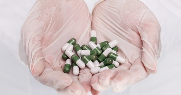 Một loại thuốc dạng viên nén được kỳ vọng sẽ ức chế trực tiếp SARS-CoV-2 chỉ sau 12-24 giờ. Ảnh minh họa.