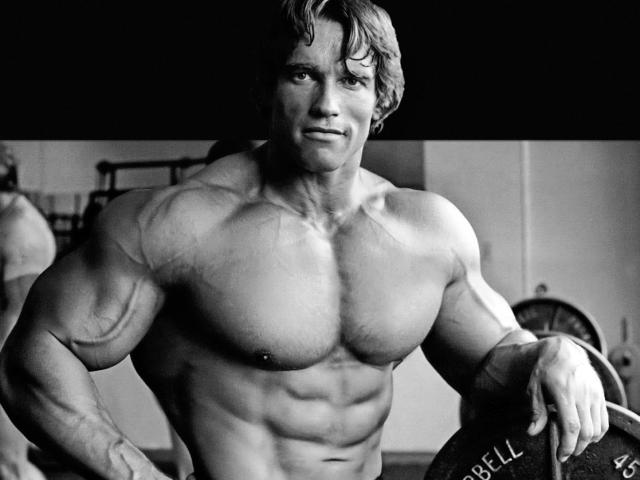 Media - Chế độ tập luyện để có cơ bắp khủng của huyền thoại "Kẻ Hủy Diệt"