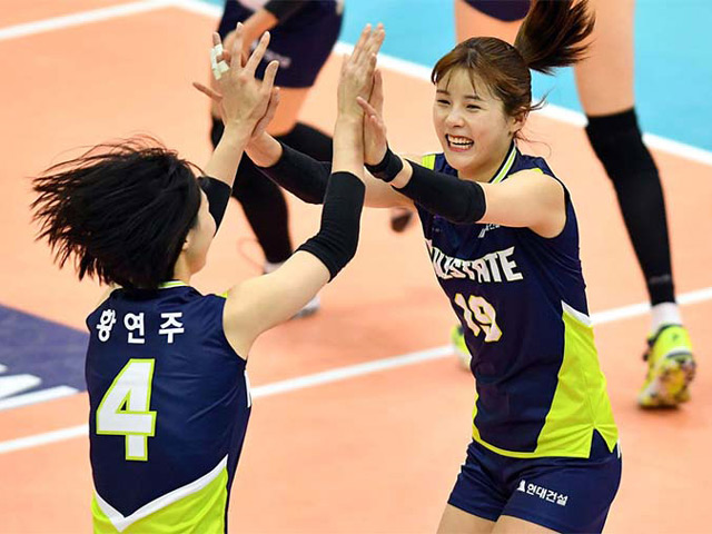 Thể thao - Nữ thần bóng chuyền số 1 Hàn Quốc "cà khịa" đối thủ, trêu cả trọng tài