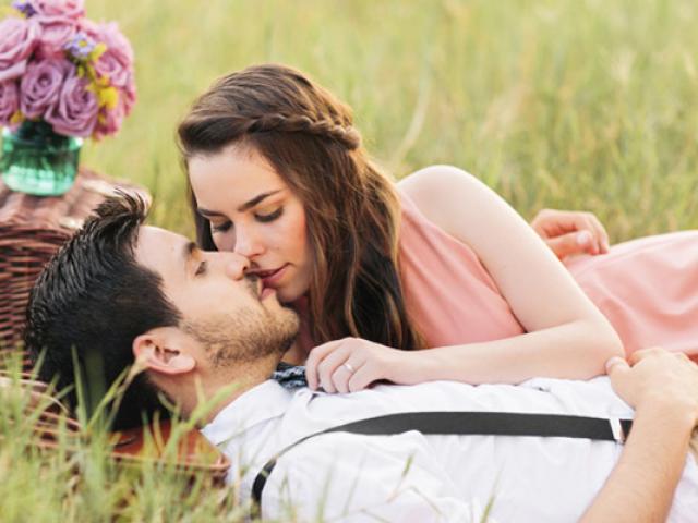 Bạn trẻ - Cuộc sống - Người ở nước có thu nhập bất bình đẳng hôn nhau nhiều hơn